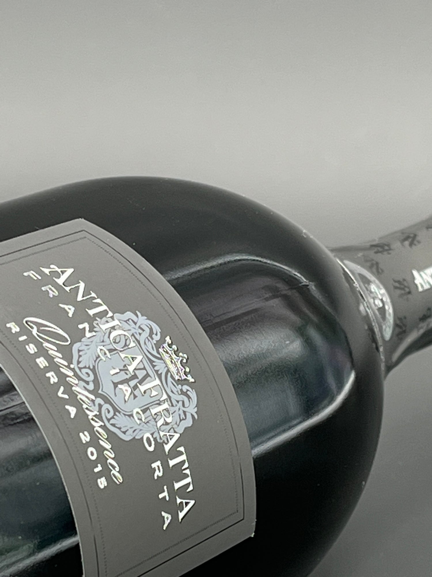 Franciacorta von Antica Fratta - Nahaufnahme Flasche